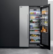 Встраиваемый холодильник Signature Kitchen Suite SKSCR2411P фото 3 в Екатеринбурге