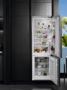 Встраиваемый холодильник AEG OSC6N181ES фото 3 в Екатеринбурге