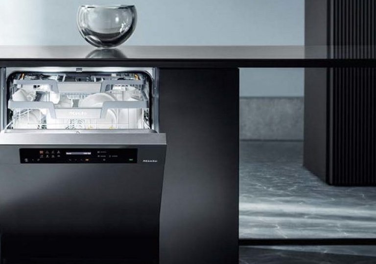 Сравнение посудомоечных машин: лидеры 2024 года
