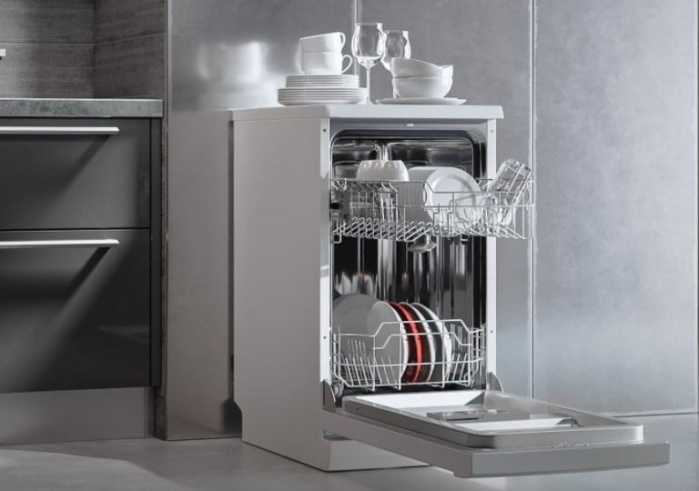 Рейтинг лучших встраиваемых посудомоечных машин 45 см 2026 года по цене, качеству и надежности