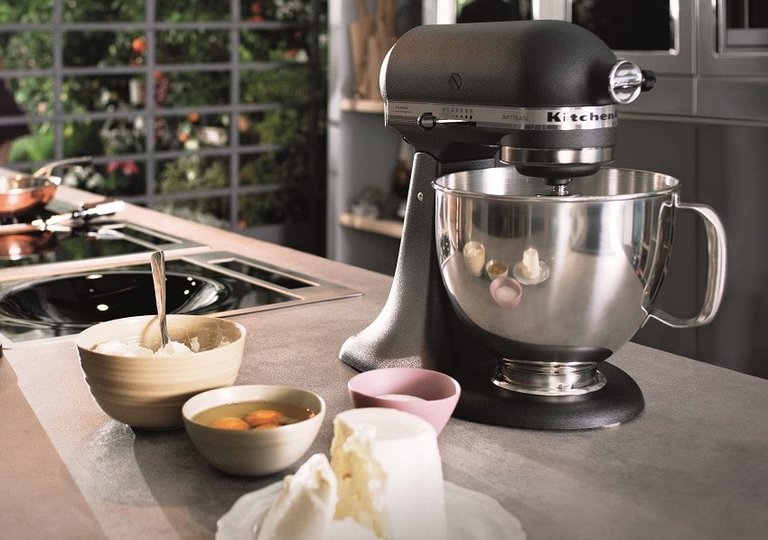 Как выбрать миксер для дома