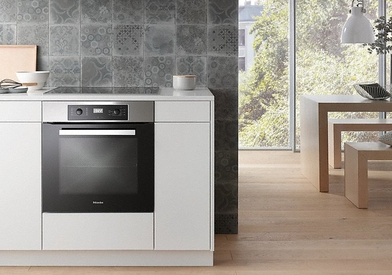 Новинки духовых шкафов 2021 года