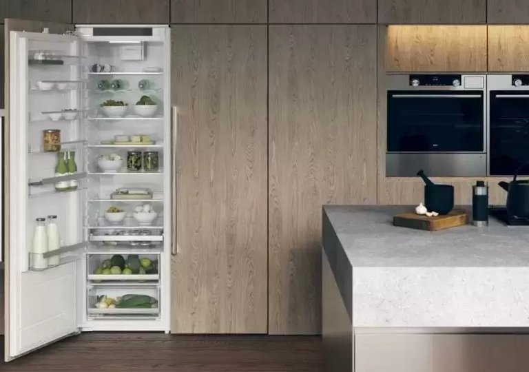 Рейтинг лучших встраиваемых холодильников 2026 года по цене, качеству и надежности