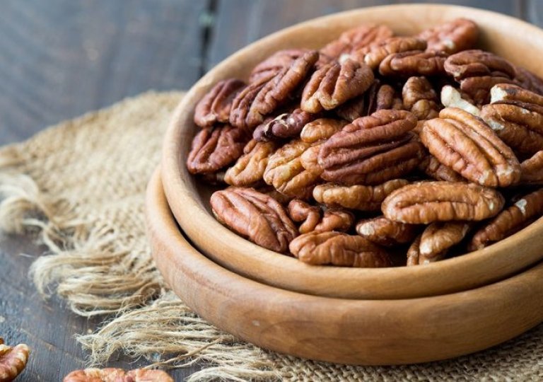 Можно ли, как и сколько хранить пекан в холодильнике?