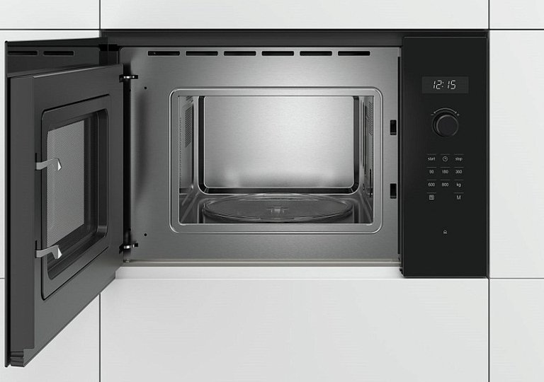 Обзор микроволновой печи Bosch BFL524MB0
