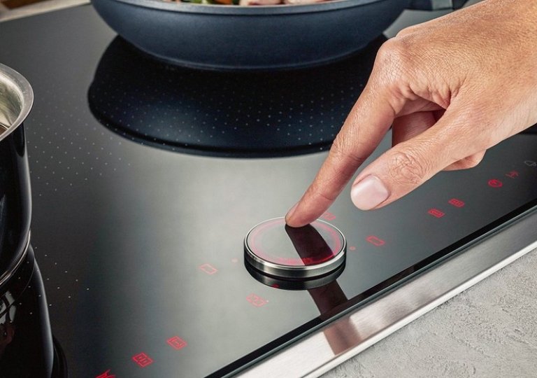 Почему варочная панель не включается