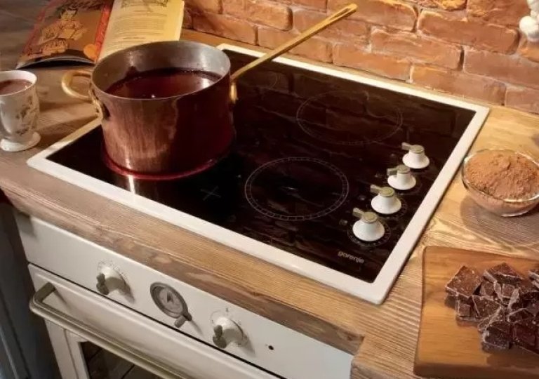 Почему варочная панель Gorenje заблокирована