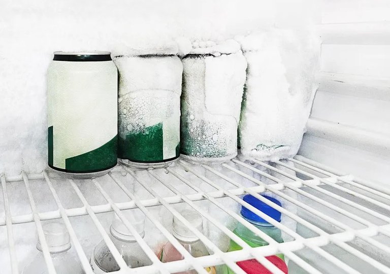 Почему намерзает стенка холодильника