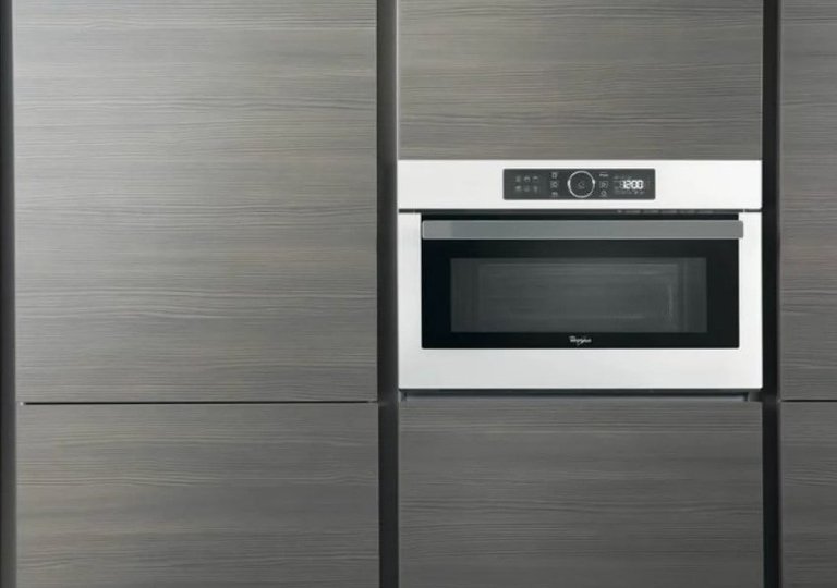 Как выбрать встраиваемую микроволновую печь