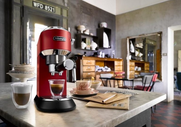 Рожковая, капельная или капсульная? Разбираемся в типах кофеварок