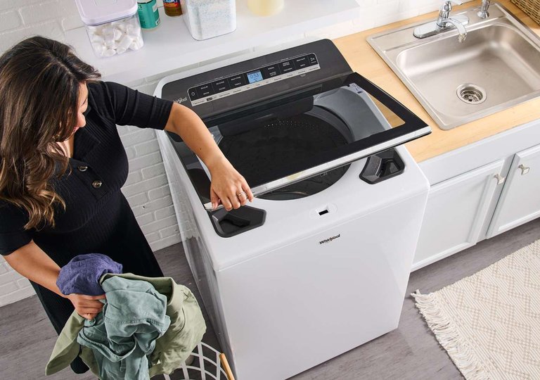 Рейтинг лучших вертикальных стиральных машин по цене и качеству в 2025 году